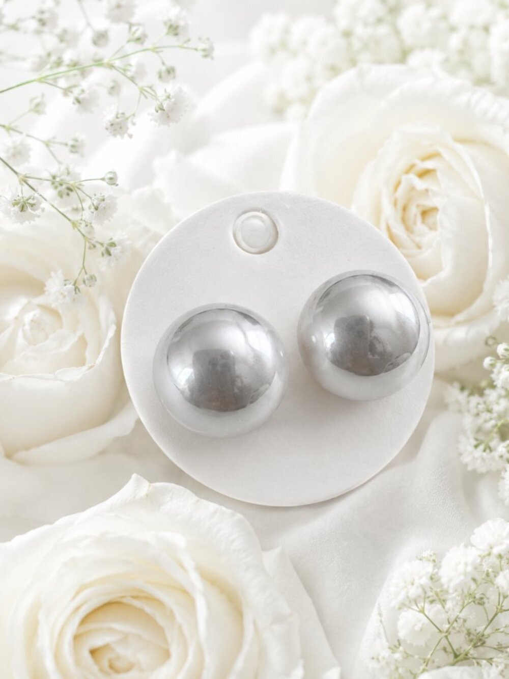 ALLY STATEMEANT EARRINGS SLIVER ROUND